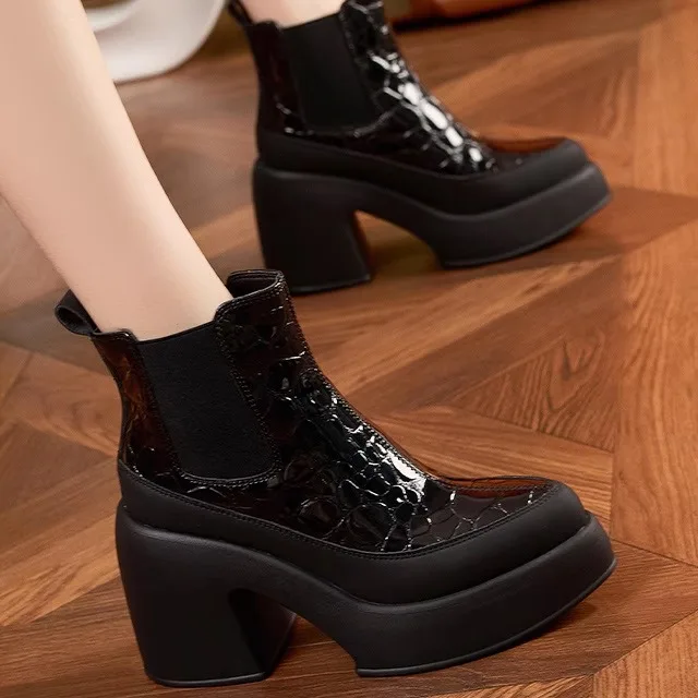 

Women's High Heel Short Boots Fleece Lined Genuine Leather Chelsea Boots Autumn Winter Warm Versatile Tube Boot Chinese Style