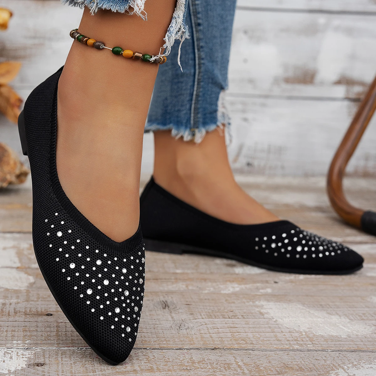 Women's Simple and Generous Pointed Anti-slip Lazy Flat Shoes Spring Summer Fashion Knitted Breathable Anti-slip Low-top Shoes