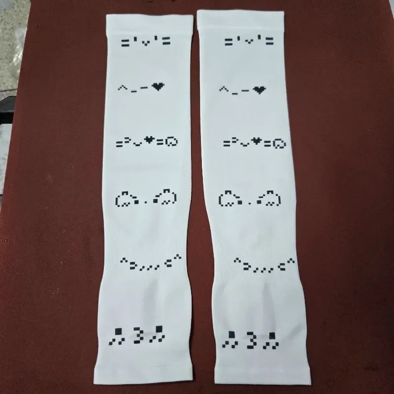 Medias altas hasta el muslo por encima de la rodilla estilo Harajuku, calcetines largos con estampado de letras de grafiti blanco, expresión Kawaii, Cosplay, Y2K