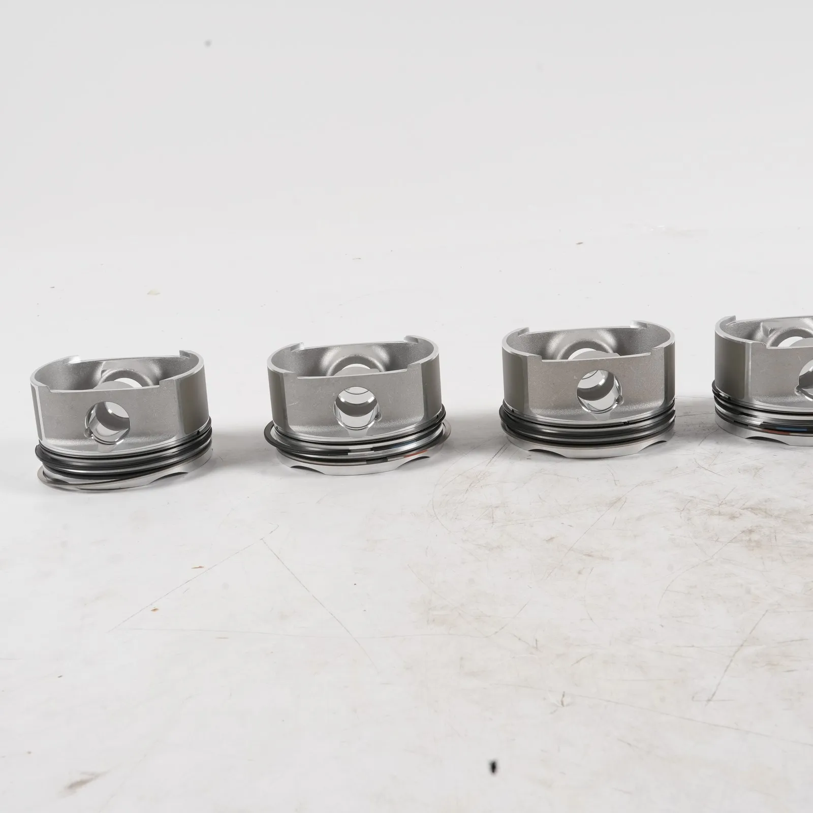 8PCS Piston and Rings Kit STD Φ93mm For Engine M4850 FOR Porsche Cayenne Turbo S 955 9PA Cylinder