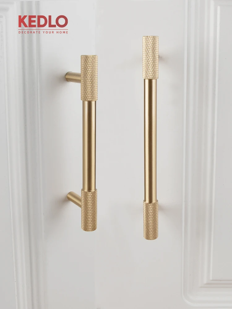 KEDLO Moderner, schlichter, massiver Messinggriff mit Rändelung in Gold, schwarzer T-Griff für Küchenschrank und Schublade – Detail 8