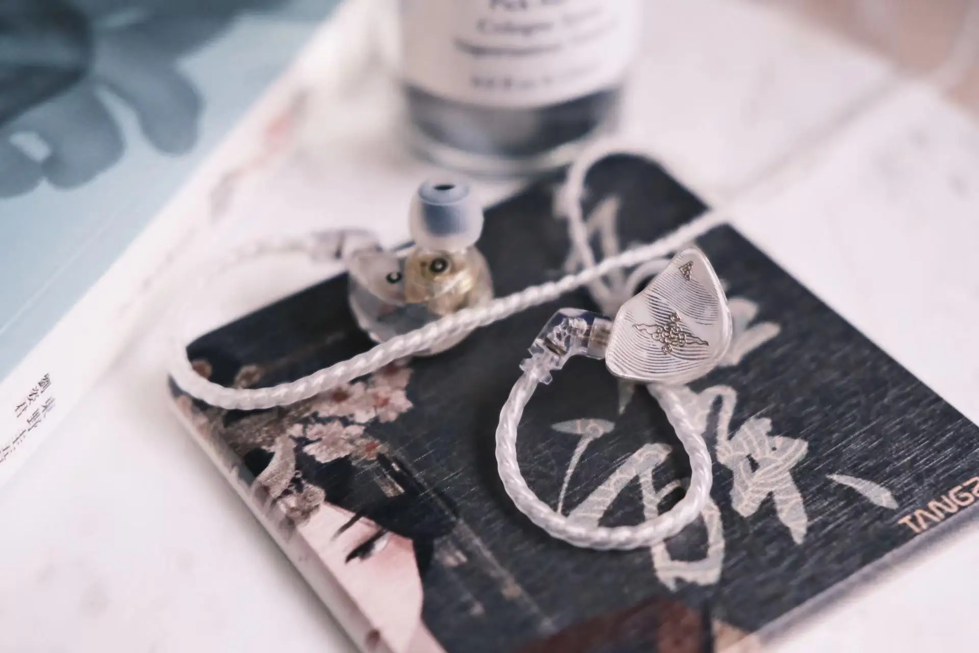 Tangzu وان إيه SG 2022 جديد 10 مللي متر سائق ديناميكية سماعة IEM المعادن مركب الحجاب الحاجز N52 المغناطيس 0.78 2pin مبيعات Angeldac