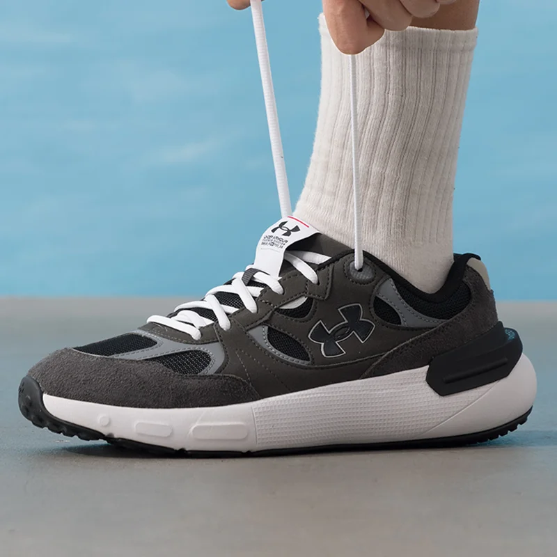 アンダーアーマー メンズ&レディースシューズ。軽量で通気性に - Lightweight Road Running Shoes のレビューと価格