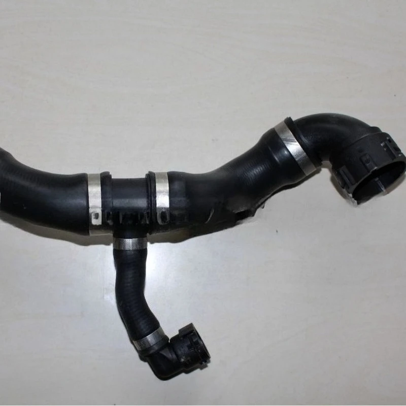 

For BMW 1 Series E87/E81 Engine Exhaust Pipe E82 Upper Water Pipe Auxiliary Water Pot Water Pipe 17127525023