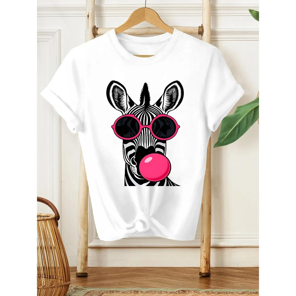 Cooles Zebra mit Sonnenbrille, Bubble Gum T-Shirt, lustige Tier-Grafik-T-Shirts, lässige Kurzarm-Tops für Damen, Sommer-Streetwear, Y2K