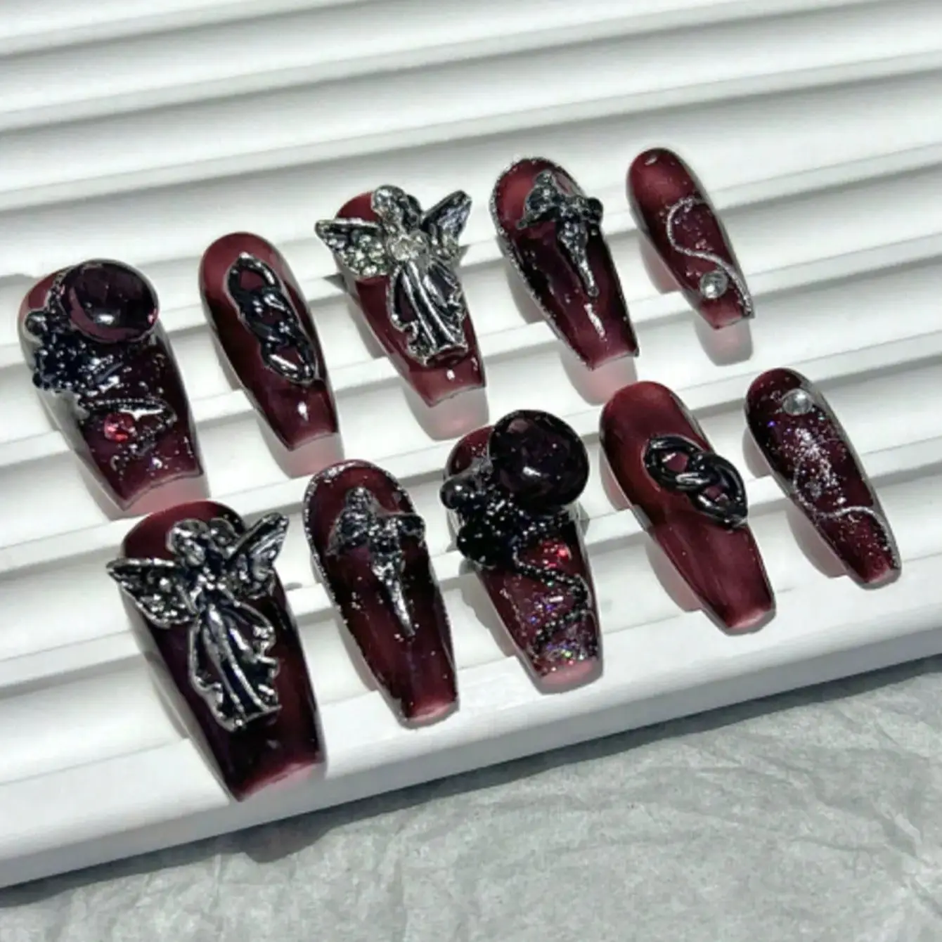 10 Pieces Sweet Cool Dark Style Handmade Wearable Nails Star River Falls Nail Art Patches Scarlet Angel Halloween Fake Nails