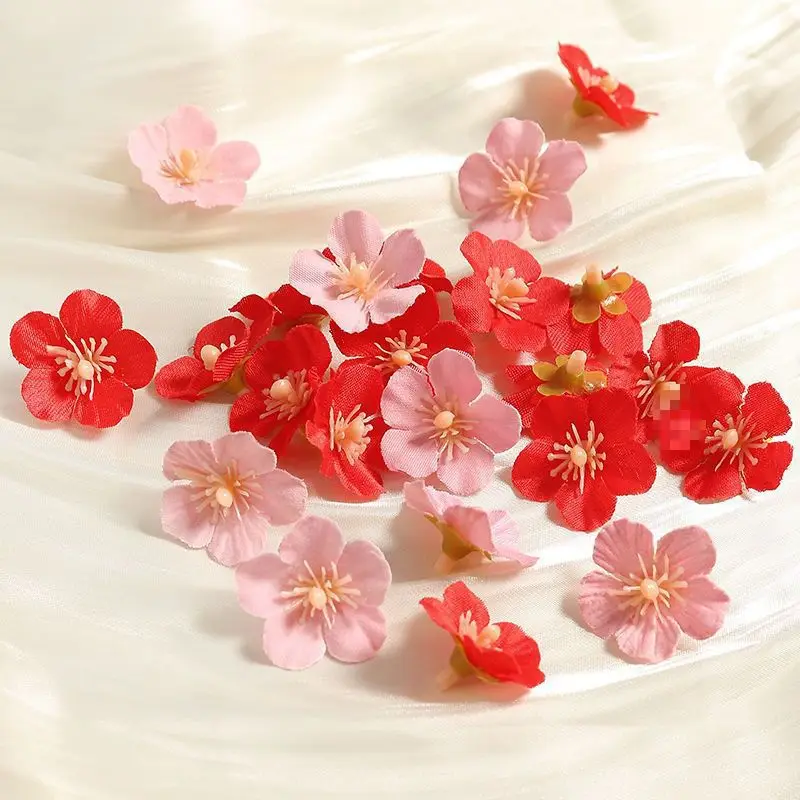 

50Pcs Mini Daisy Artificial Silk Flowers Bulk Fake Flower Heads for DIY Wedding Decor Bride Wreath Centerpiece Home Party Decor