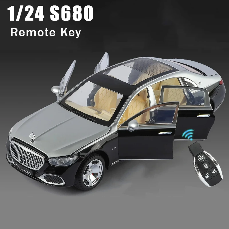 

1:24 S680 Luxy Car Model With Remote Key Alloy Diecast Toy Vehicles Metal Car Model Sound Light Kids Toys Collection Gift