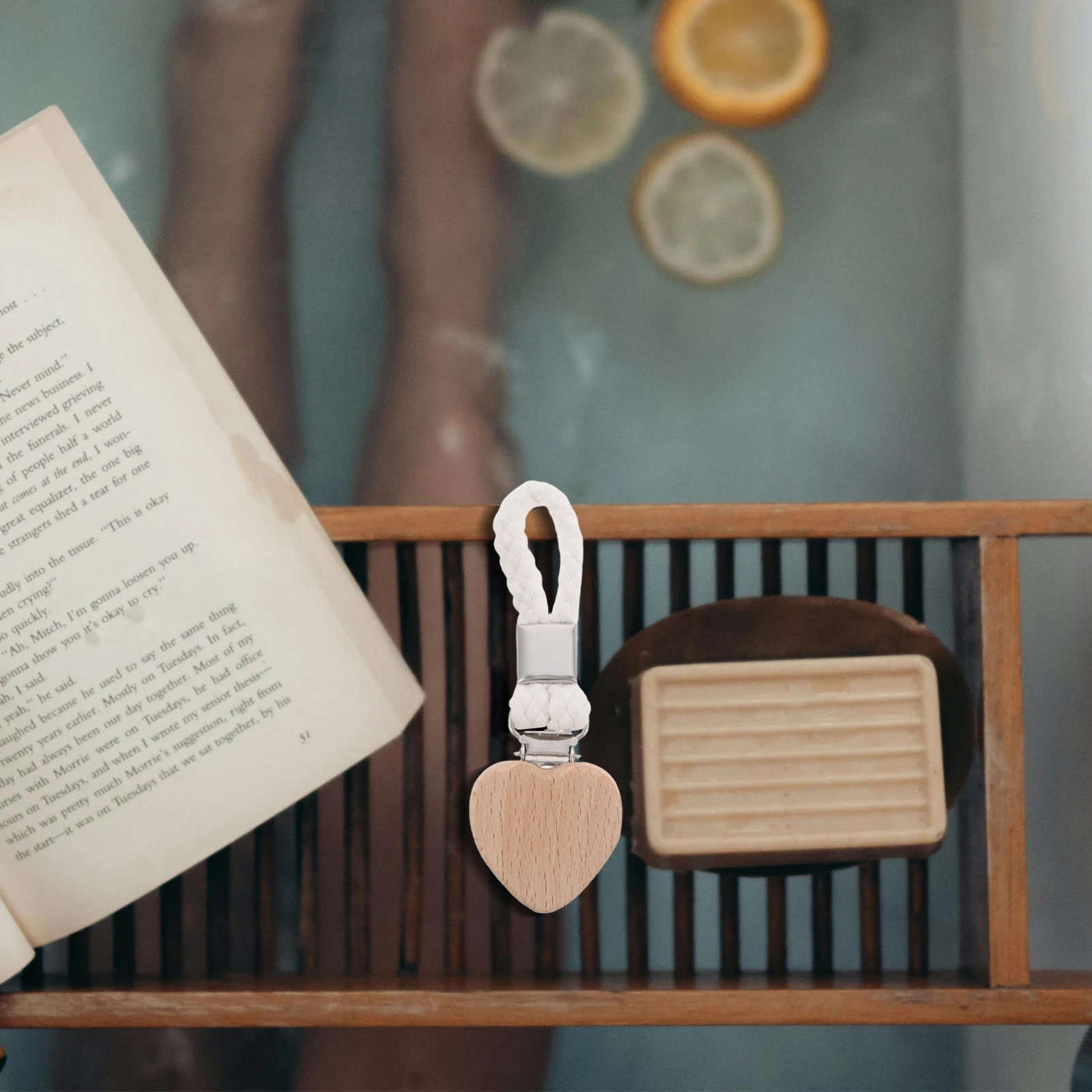 

4pcs Bathroom Clips Storage Space Saving Towel Holder Clip For Kitchen Bath Travel, No Drill Hanging Organizer With Rope Design