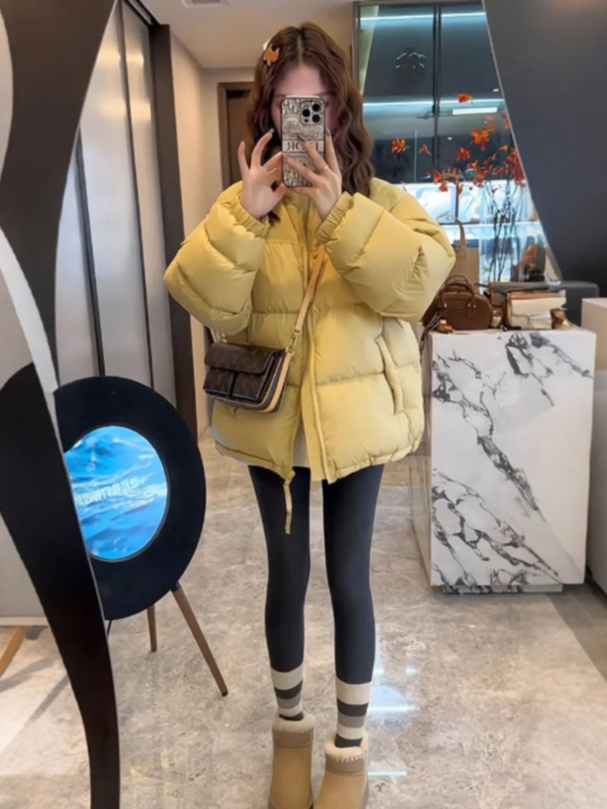 

Женский пуховик свободного кроя из хлопка с воротником-стойкой, прямые брюки-трубы в корейском стиле, длинный рукав, на молнии