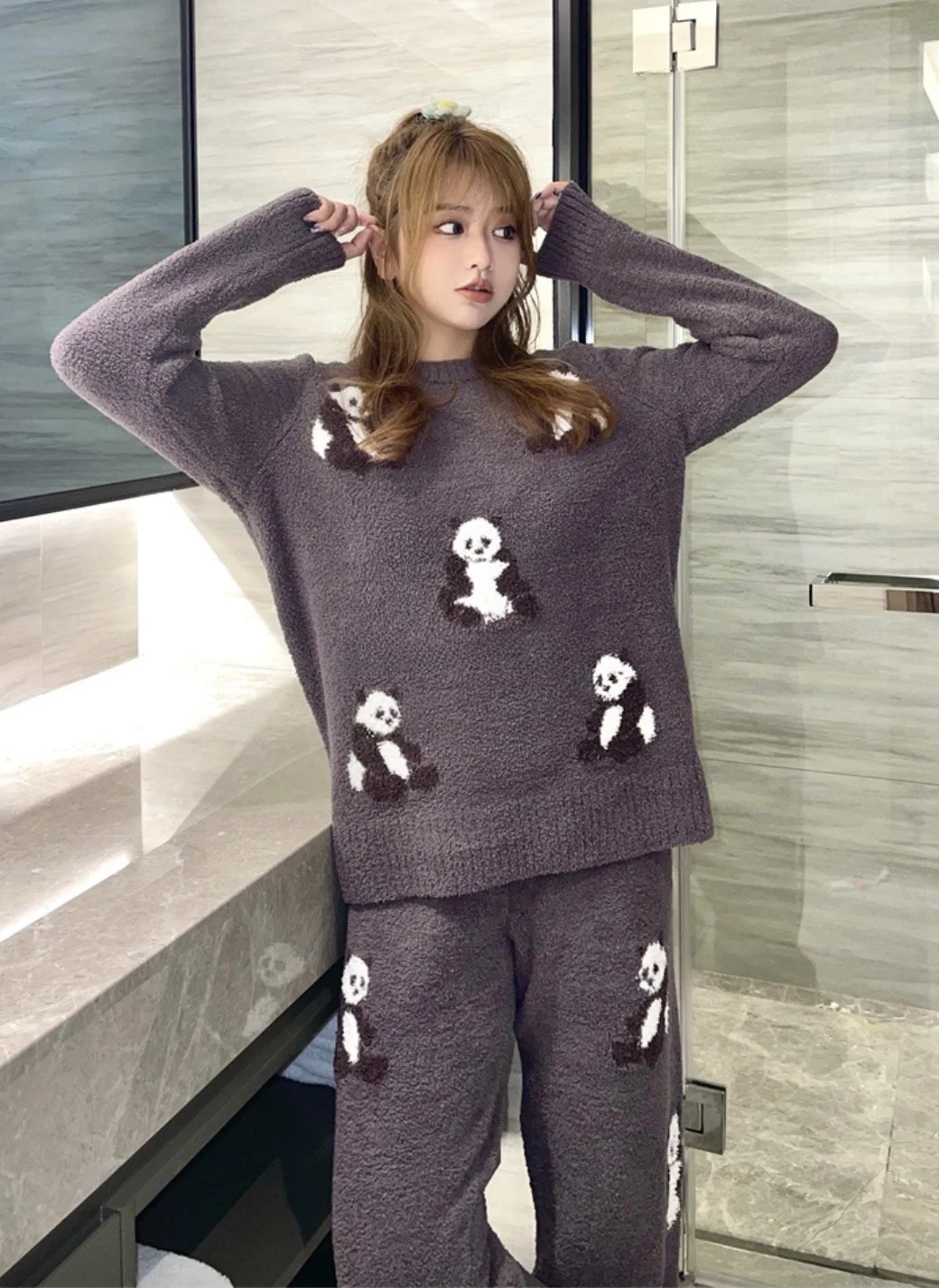 adorabile-set-pigiama-a-tema-panda-cartoon-morbido-e-caldo-con-pantaloni-lunghi-due-pezzi-comodi-per-l'inverno-camicia-da-notte-per-donne-con-collo-tondo