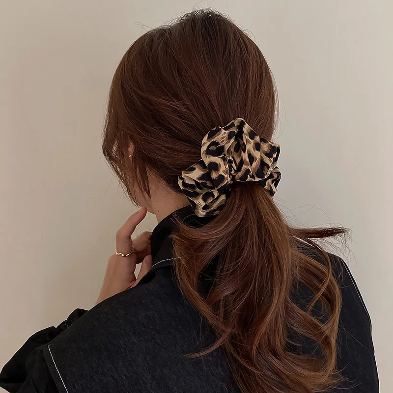 Large Intestine Circle Leopard Print Dot Large Flannelette Hair Circle For Women Ponytail Hair Binding Elastic Cloth Loop Headwe