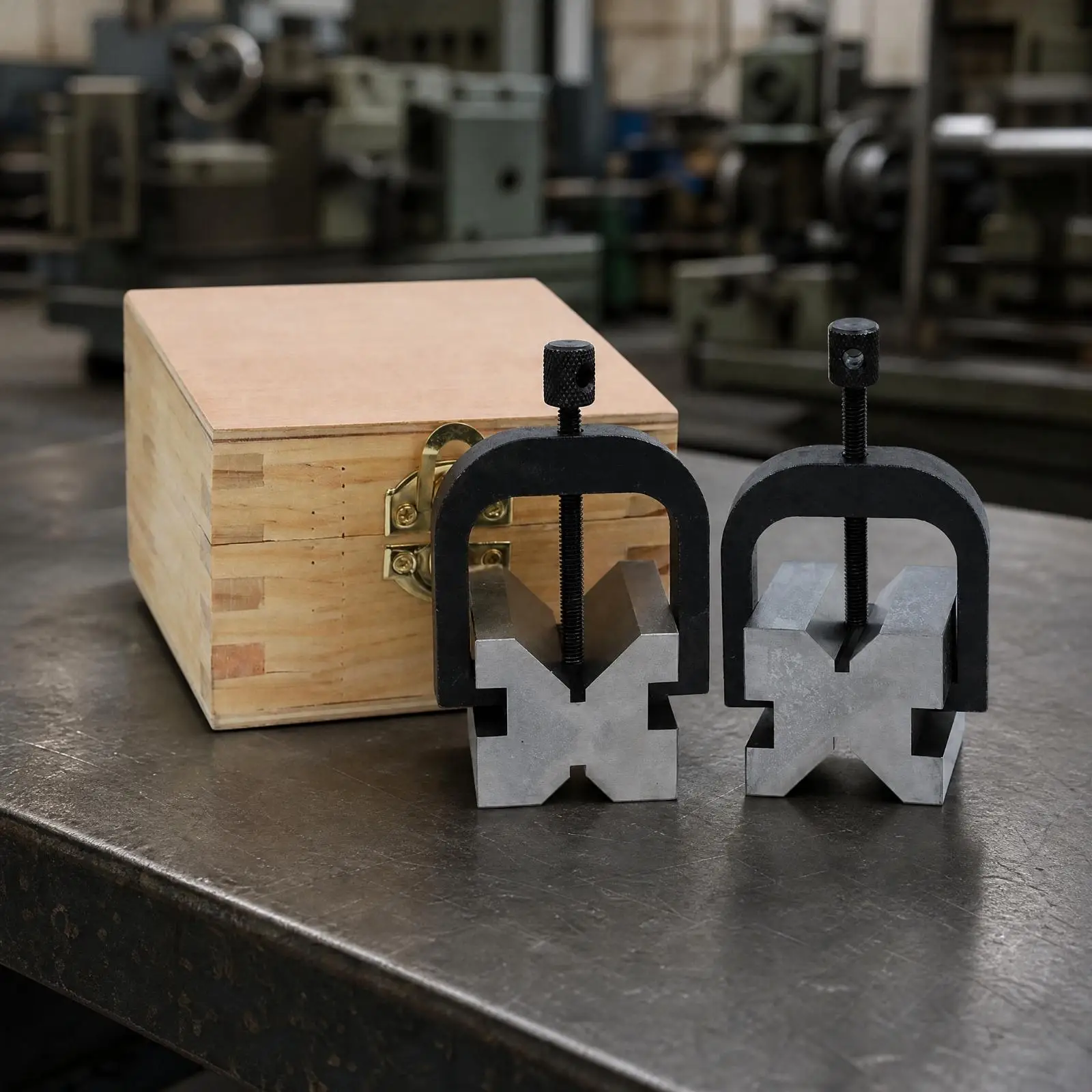 Workshop Steel V Groove Fixture with Adjustable Knurled Clamp for Shaft Cylinder Angle Workpiece