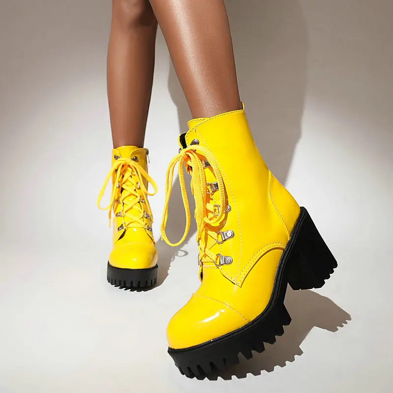 

LAZADA Women's Boots Autumn Winter New Patent Leather Thi Heel ort Boots Briti Sle Boots Thi Bot