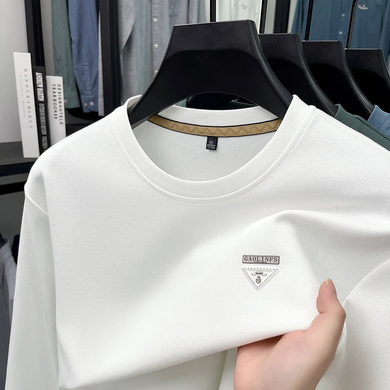 

Дизайнеры Марка мужские длинными рукавами футболки высококачественные модные буквы тиснение корейский стиль отдых осень новые круглый воротник толстовки