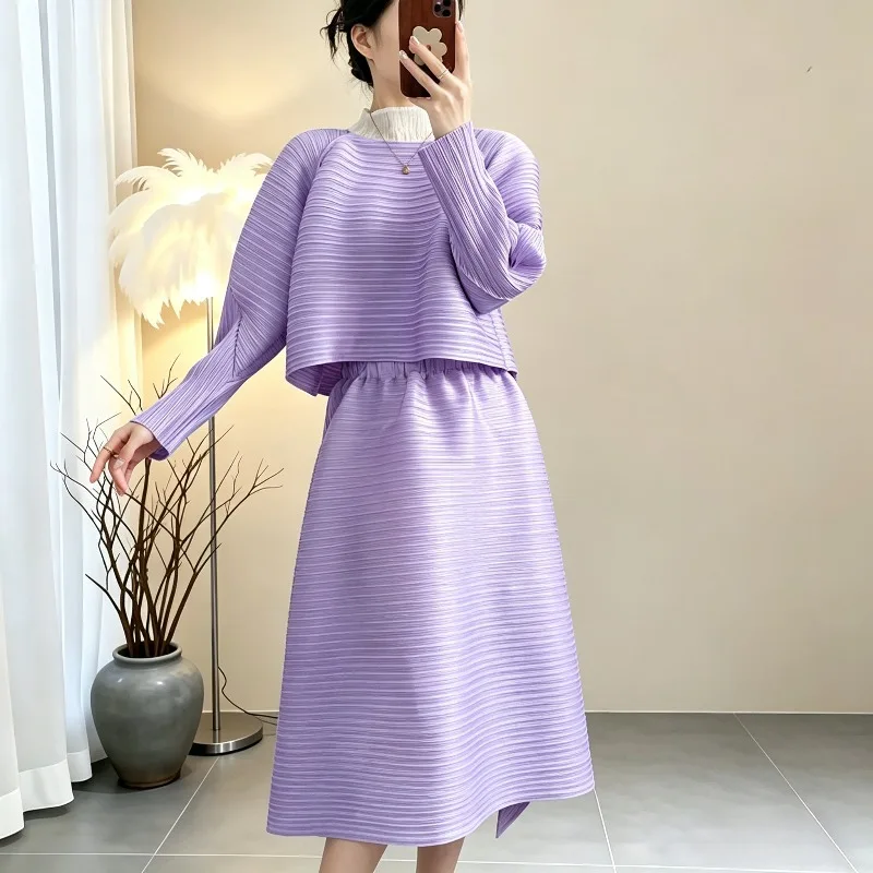Miyake Long Sleeve Top 2026 Autumn New Horizontal Pleated Stretch Short T-Shirt Elegant Fashion A-Line Mid-Length Skirt Women's
