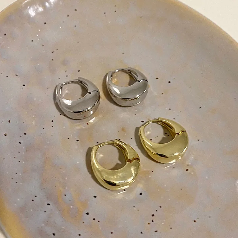 2pcs Stainless Steel Smooth Metal Chunky Hoop Earrings for Women Girls, Fashion Round Circle Hoops Statement Earrings Jewelry image 5
