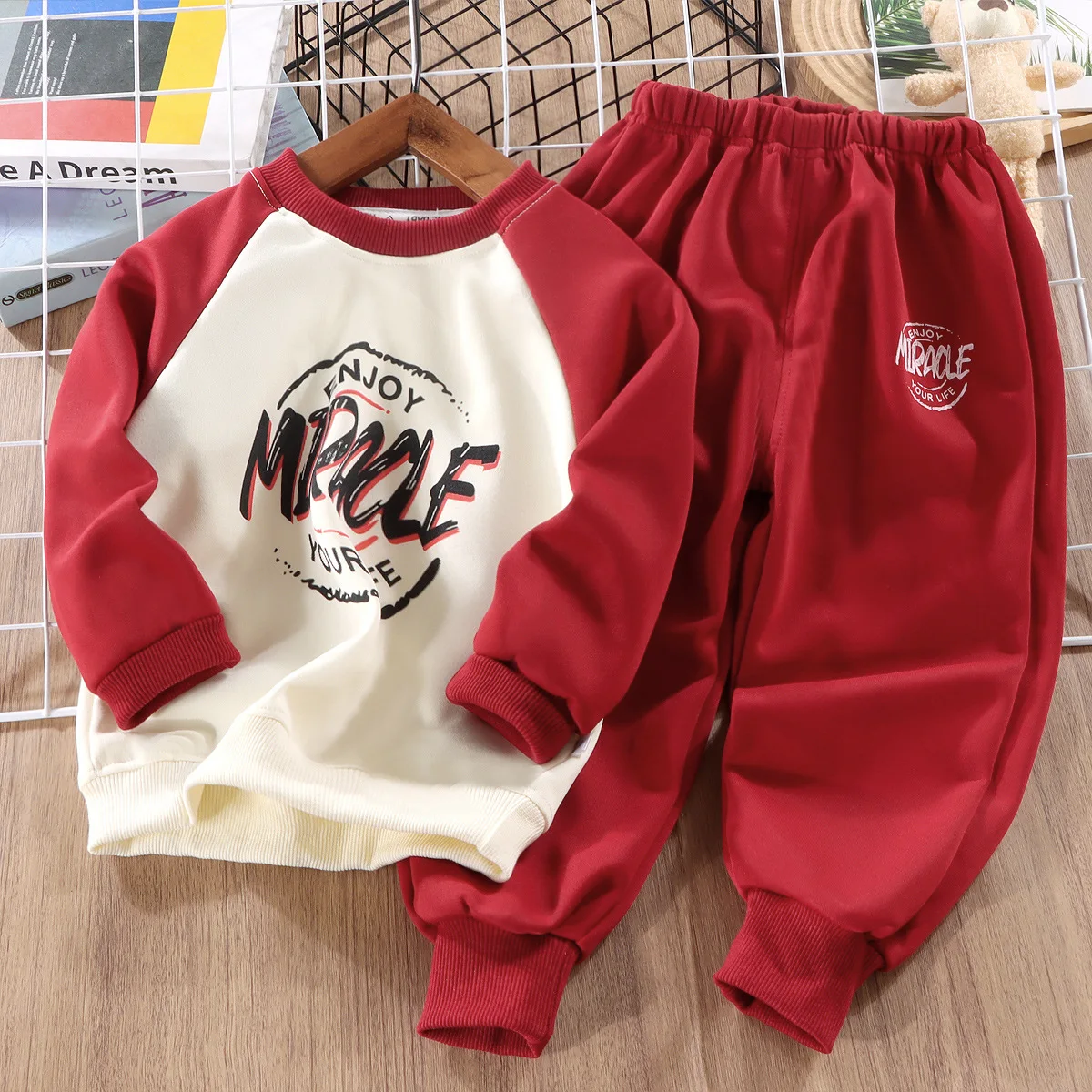 Children's Korean Version Set Boys' Spring and Autumn Letter Printed Round Neck Casual Sports Two-Piece Set 1-7 Years Old
