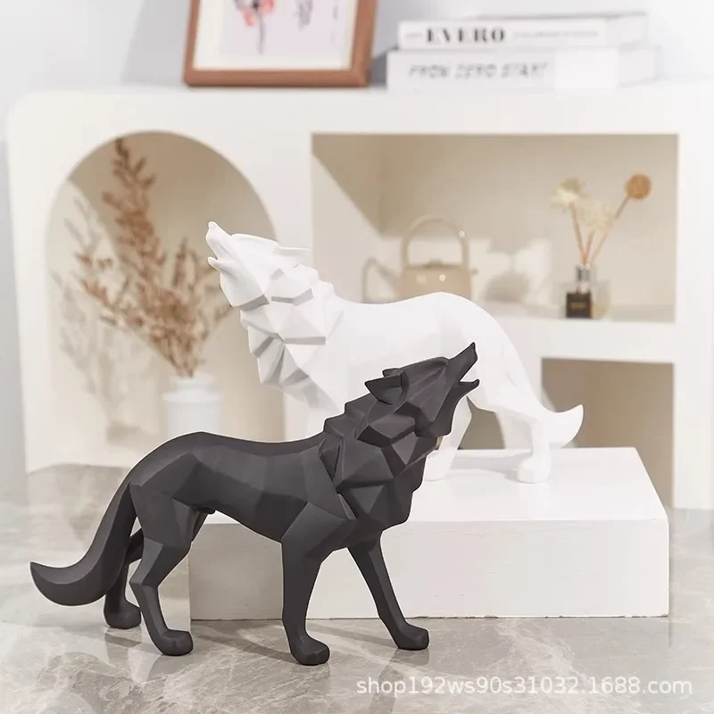 CLL Modern Simple Geometric Wolf Ornament Light Luxury Style High-end Home Decorations TV Cabinet Resin Crafts