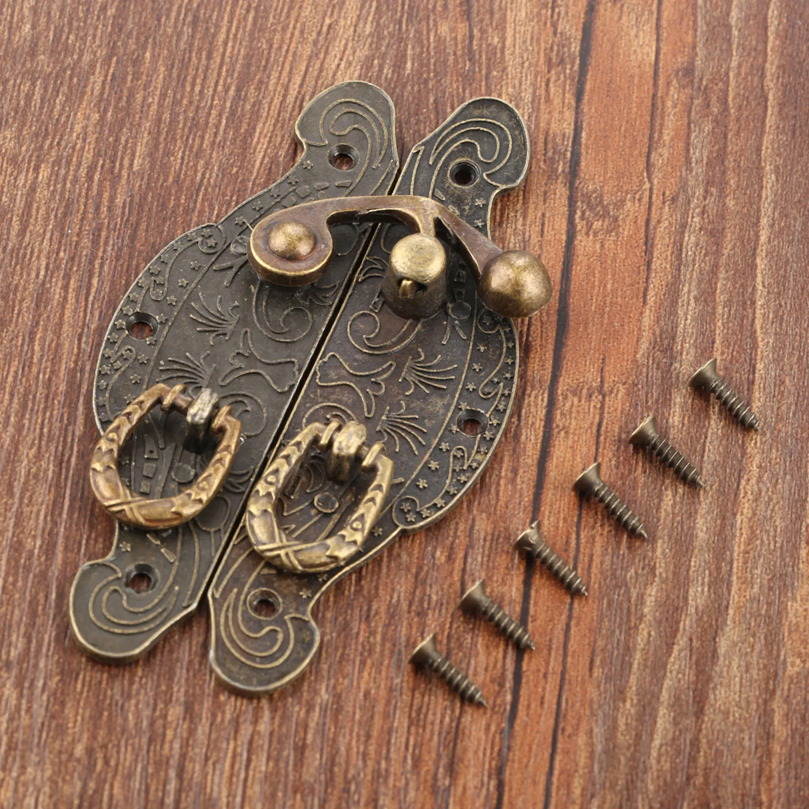 1 Stück Antiker Kastenverschlu – Furniture Hardware Vintage Bewertung und Preis