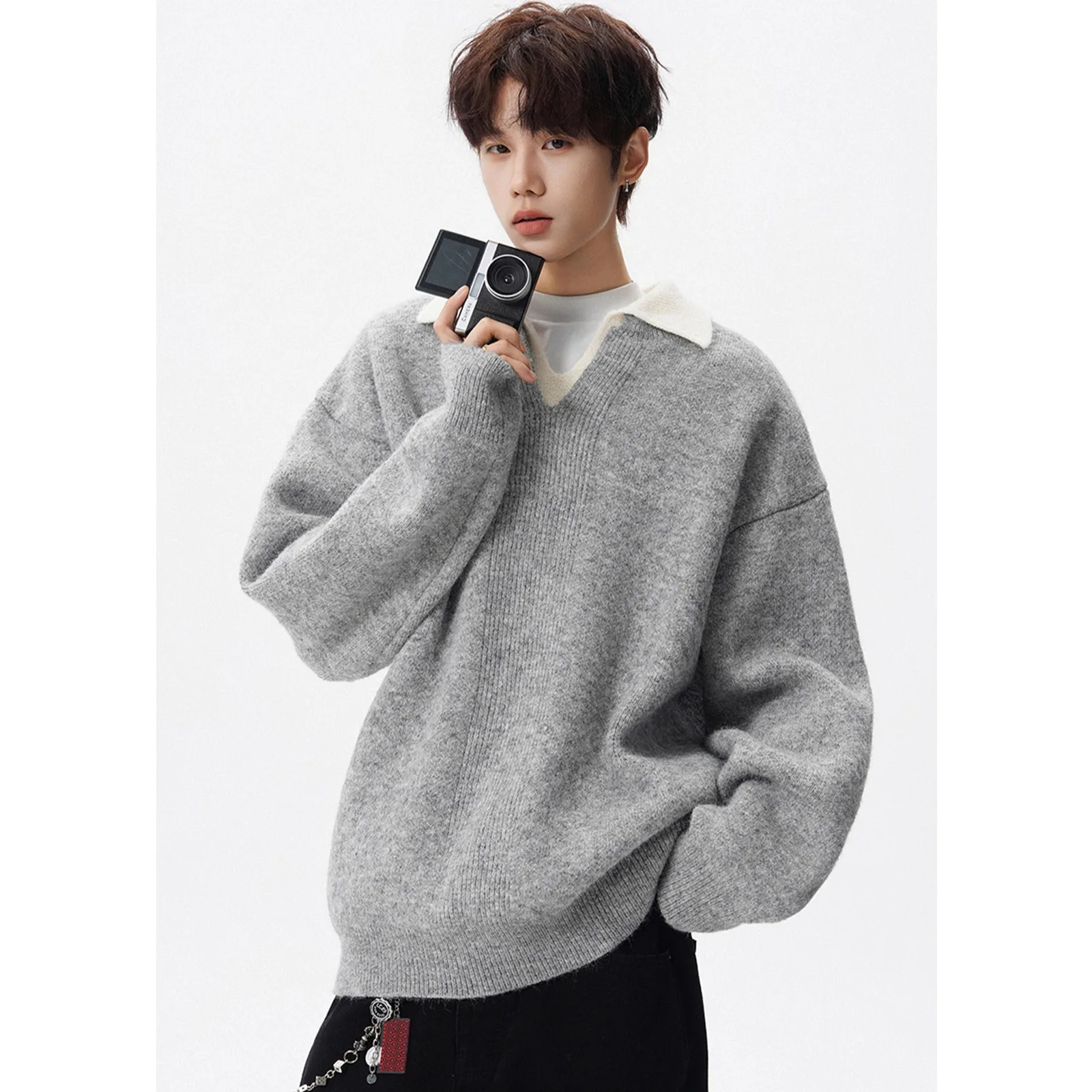 

Поддельные контрастные вязаные свитера с двумя поло для мальчиков взимку, новый модный брендовый свободный повседневный свитер в ленивом стиле