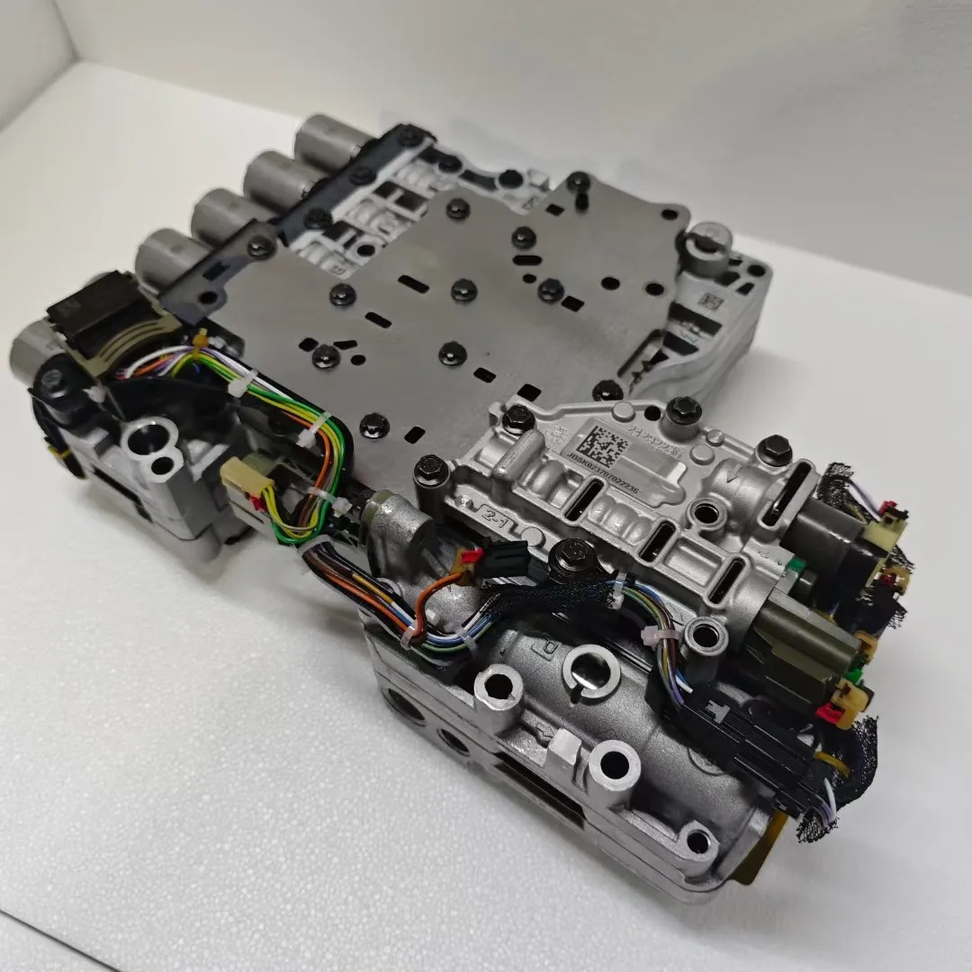 Suitable for Cadill-ac CT5 CT6 original 10 speed gearbox valve body, gearbox model 10L60/10L80 valve body