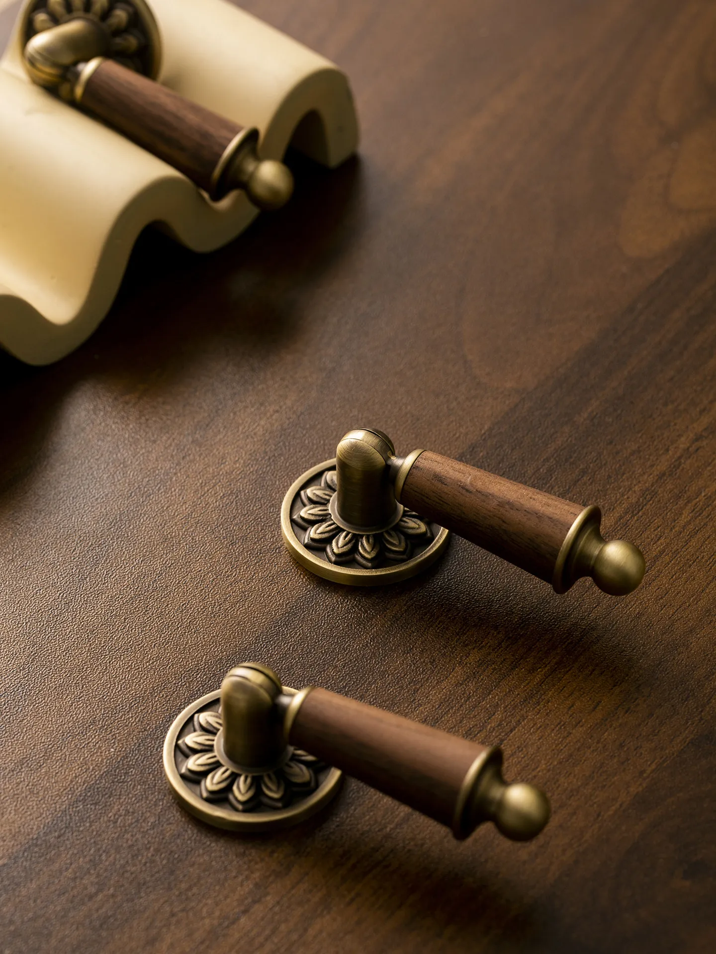 French Provincial Cabinet Pulls, Antique Brass & Walnut Drawer Handles with Floral, Vintage Ornamental Knobs for Wardrobe