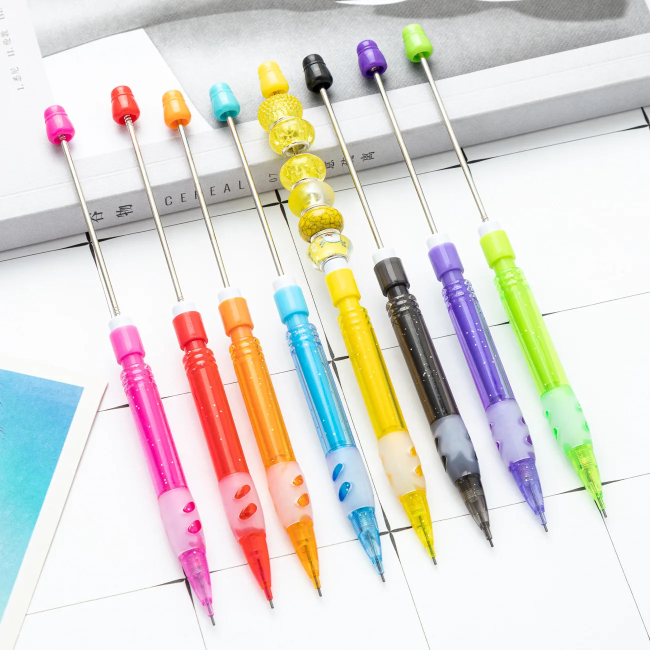 40pcs DIY Beaded Pencil 0.5mm Non Sharpening Beadable Pencils with Continuous Core for Elementary School Students Writing Pencil