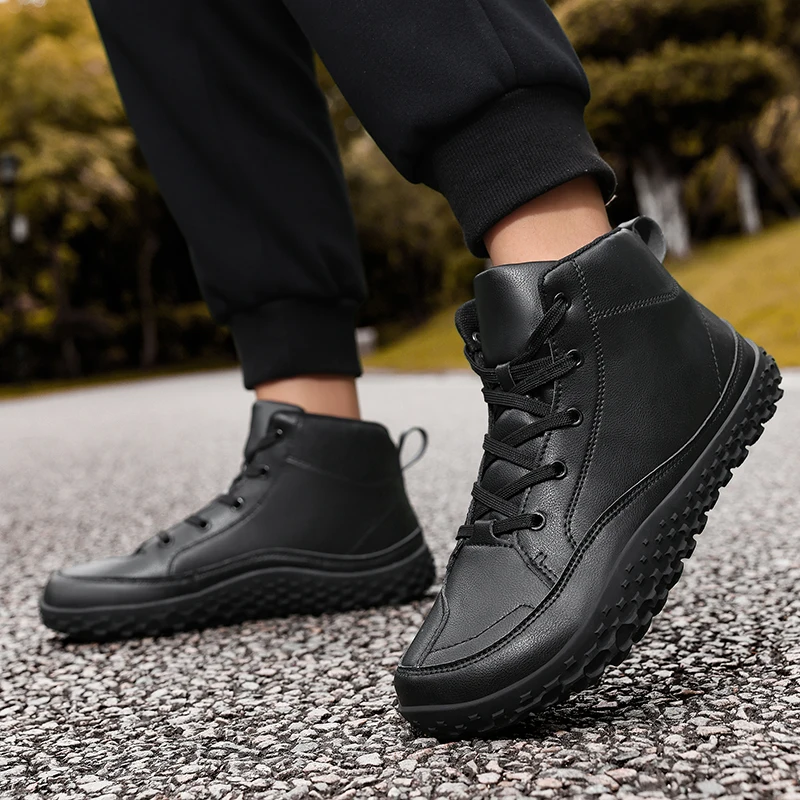 

Outdoor Men Walking Hiking shoes Winter Warm Snow Cotton Boots Breathable Leather Wide Toe Barefoot Boots New Casual Sneakers