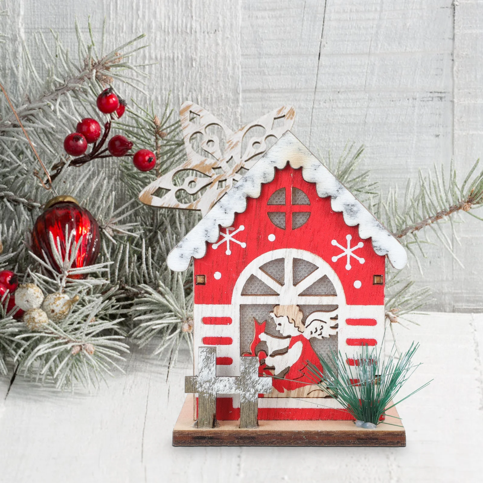 ديكور منزل خشبي متوهج، زينة مشهد عيد الميلاد مع براعة دقيقة لمتجر المنزل والمكتب والعطلات وعرض عيد الميلاد المتوهج