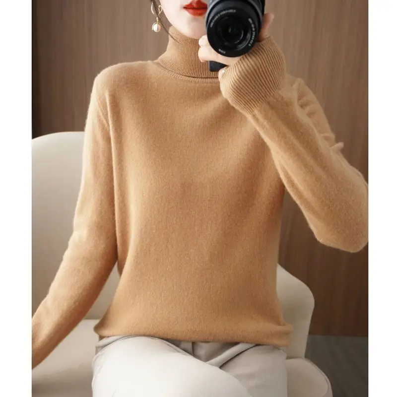 2023 Autumn/Winter New High Collar Long Sleeve Knitted Bottom Shirt for Women Loose Comfortable Foundation Versatile Sweater