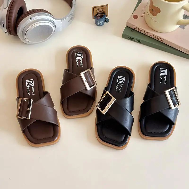 

Hot Kawaii Casual Shoe Children's Shoes Sandals Soft Leather for Girls Outdoor Wear Fashionable Cross Open Toe Flat Sole Trendy