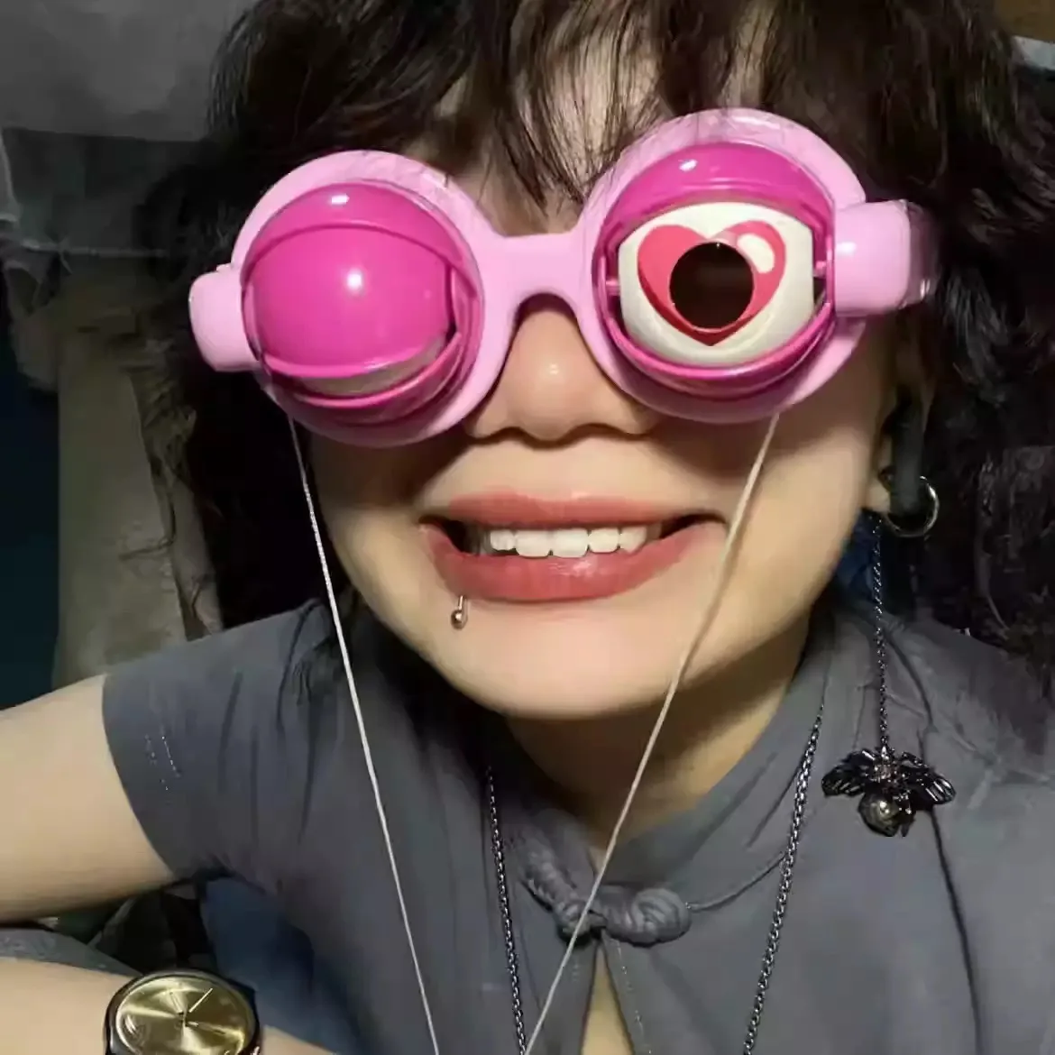 Crazy eyes, adult new peculiar pranks, creative and interesting glasses toys, funny blinking, cute shaped glassesHalloween gifts