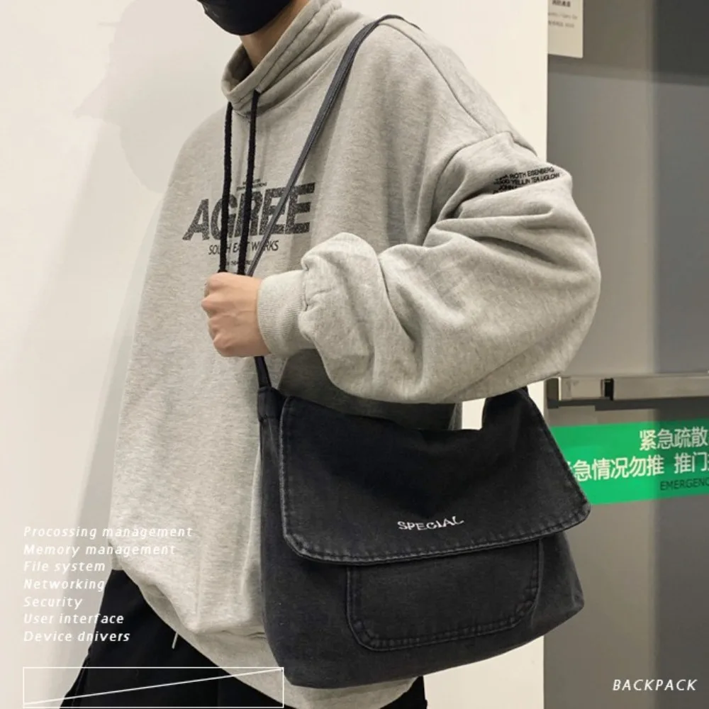 حقائب كتف عصرية ذات سعة كبيرة وحزام قابل للتعديل بلون سادة حقيبة كروس للجنسين من قماش الدنيم للنساء