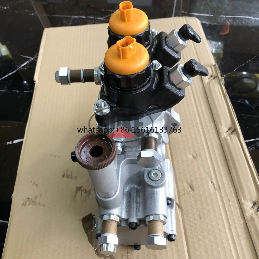6D102 Engine Fuel Pump PC200 PC220 PC400-7 S6D102 Pump Parts for Construction Machinery Komatsu