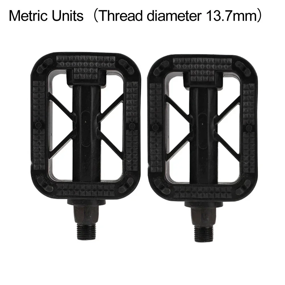 Bicycle Pedals Plastic Pedals With Reflector Stripe For Kid\'s Bike Anti-Slip Flat Foot Pedal Cycling Replacement Accessories