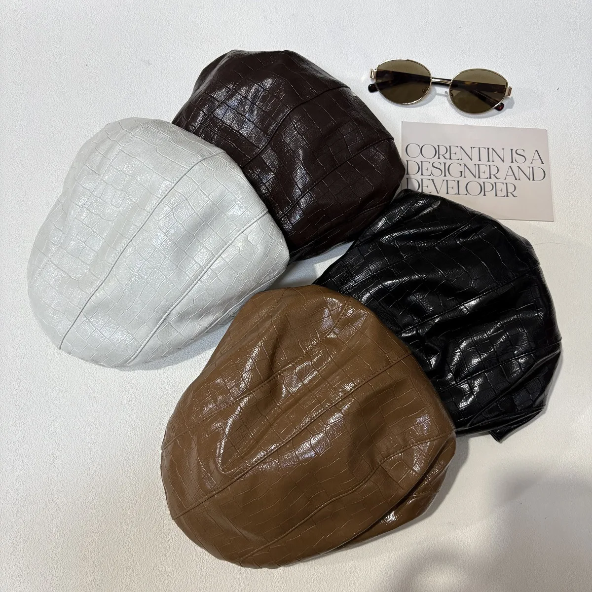Early Autumn Forward Hat Glossy Leather Show Face Small Versatile Fashion British Style