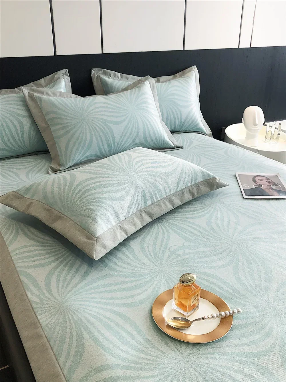 Summer Home Style 900D Ice Charcoal Mat Ice Silk Mat Three-piece Set 1.5/1.8m Printed Folding Air-conditioned Mat