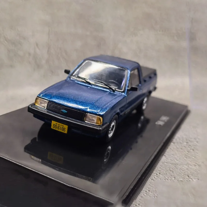 IXO 다이캐스트 합금 1:43 1983 500 픽업 트럭 자동차 모델, 성인 클래식 컬렉션 정적 디스플레이 장식 선물