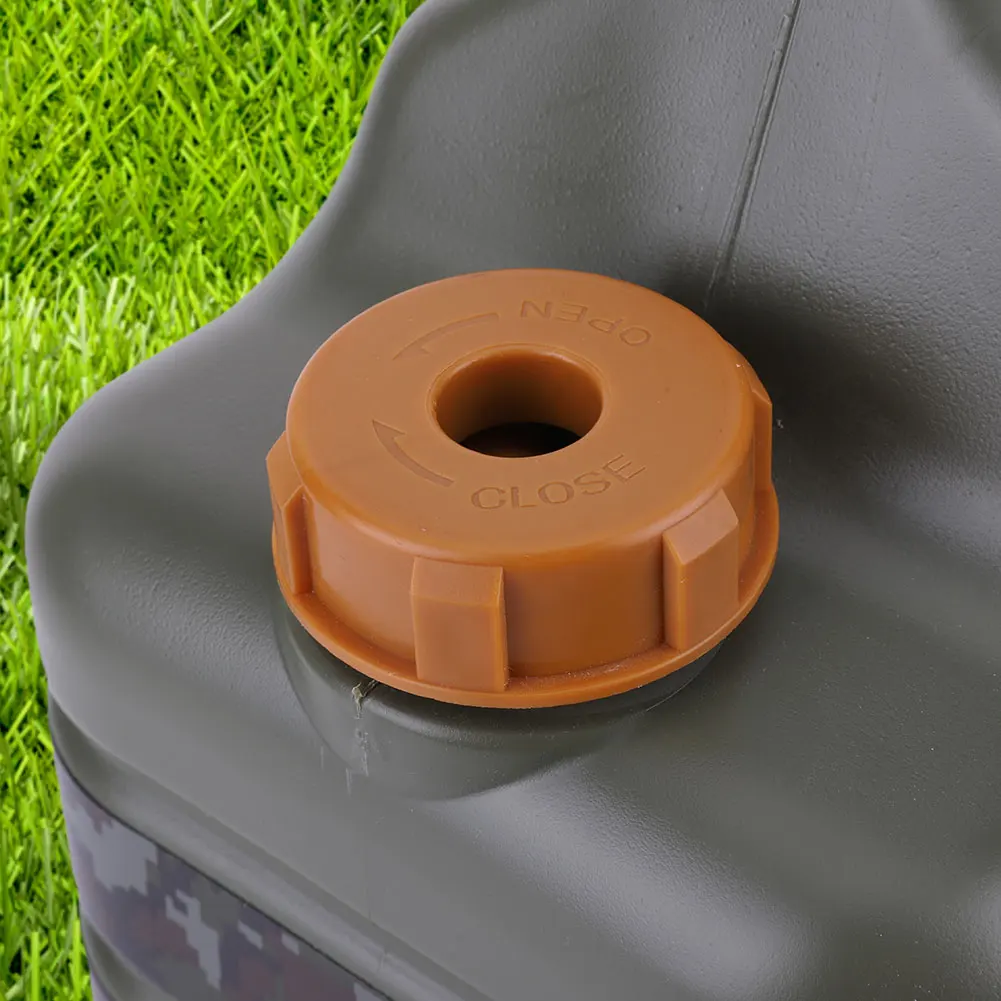 

Electric Water Pump Adapter Universal Camping Water Tank Cover Portable Water Dispenser Adapter for Outdoor Water Tank