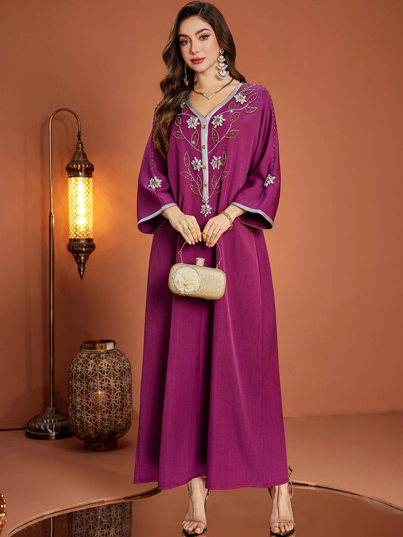 

Eid Muslim Dress Women Abaya Embroidery V Neck Diamond Long Dresses Vestidos Largos Party Caftan Jalabiya Ramadan Long Robe 2025