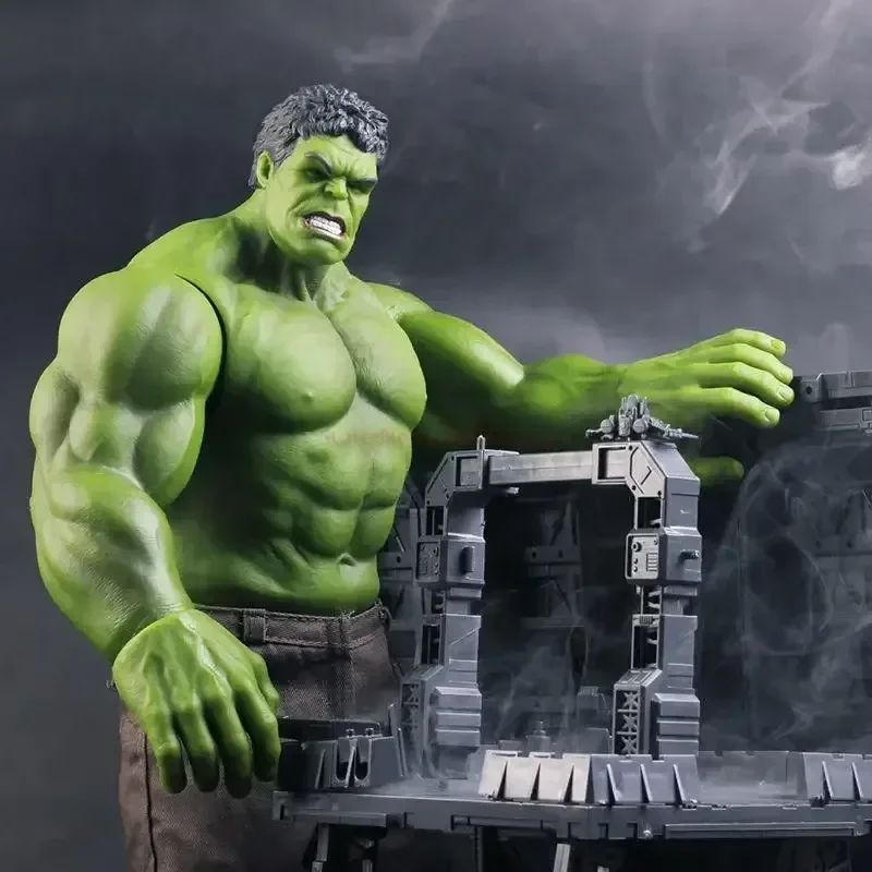 

28/42cm Marvel Hulk Action Figures Anime Characters Desktop Ornaments Large Hulk Doll Model Collection Toys Birthday Xmas Gift