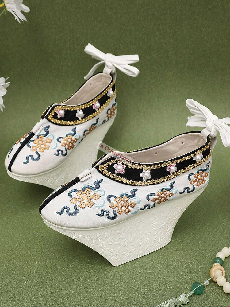 Opera's Bloempot Bodem Schoen Manchu Noble Flag Schoen Palace Keizerlijke Concubine Schoenen Paard Gezicht Rok Dikke Bodem Schoeisel