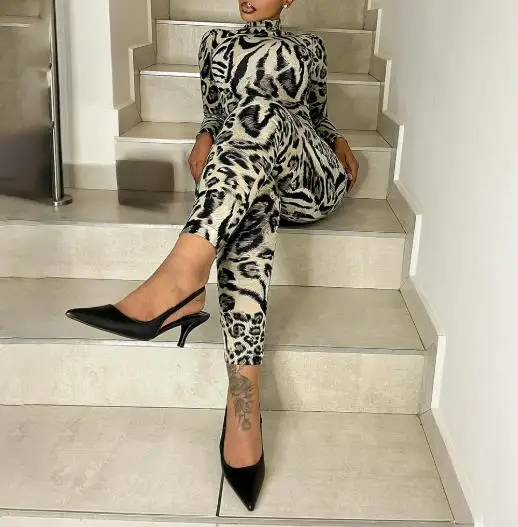 

Женский комбинезон 2026, весна-осень, новая мода, леопардовый принт, с длинными рукавами, с полувысоким воротом, спортивный повседневный облегающий комбинезон