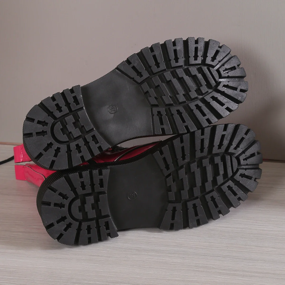 Women's Luxury Comfort New Style Elegant and Stylish Mid-Heel Round-Toe British-Style Motorcycle Boots  Cosplay Boots 2025 New