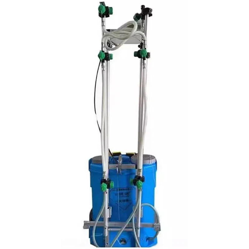 3,6 m/4,8 m elektrisches Sprühgerät mit mehreren Düsen. Das elektrische Lithium-Sprühgerät kann angehoben und zurückgezogen werden