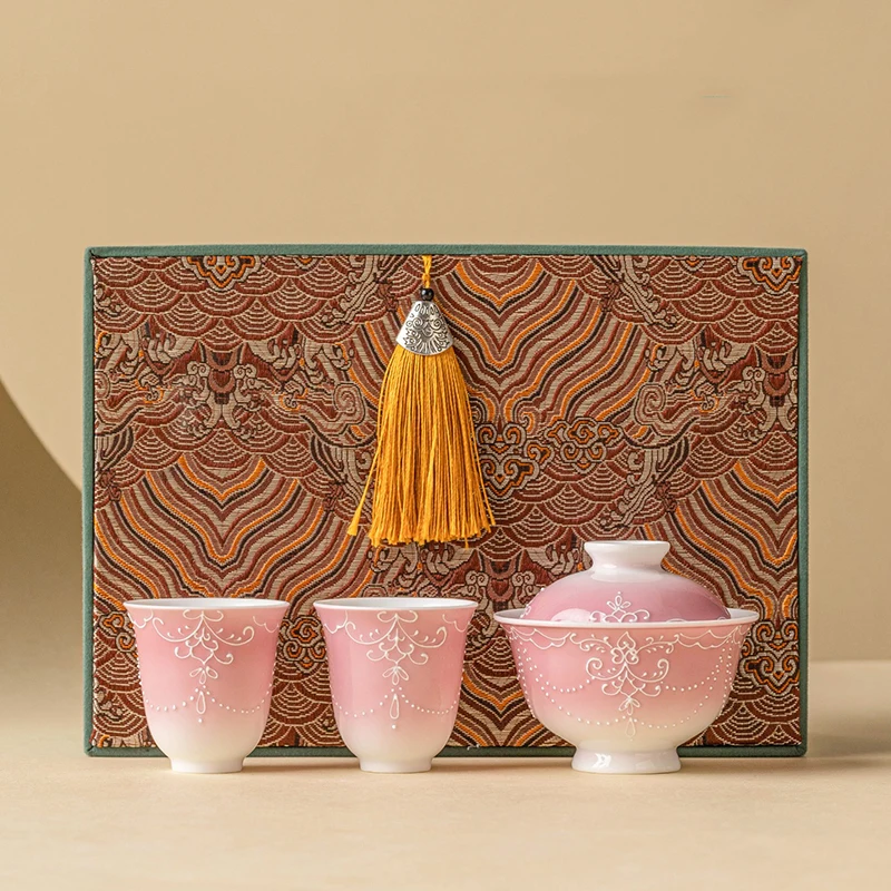 

Gradient Powder Pile Carving Travel Tea Set Bead Curtain Ceramic Lid Bowl Small Set Portable One Person Drinking Small Tea Set