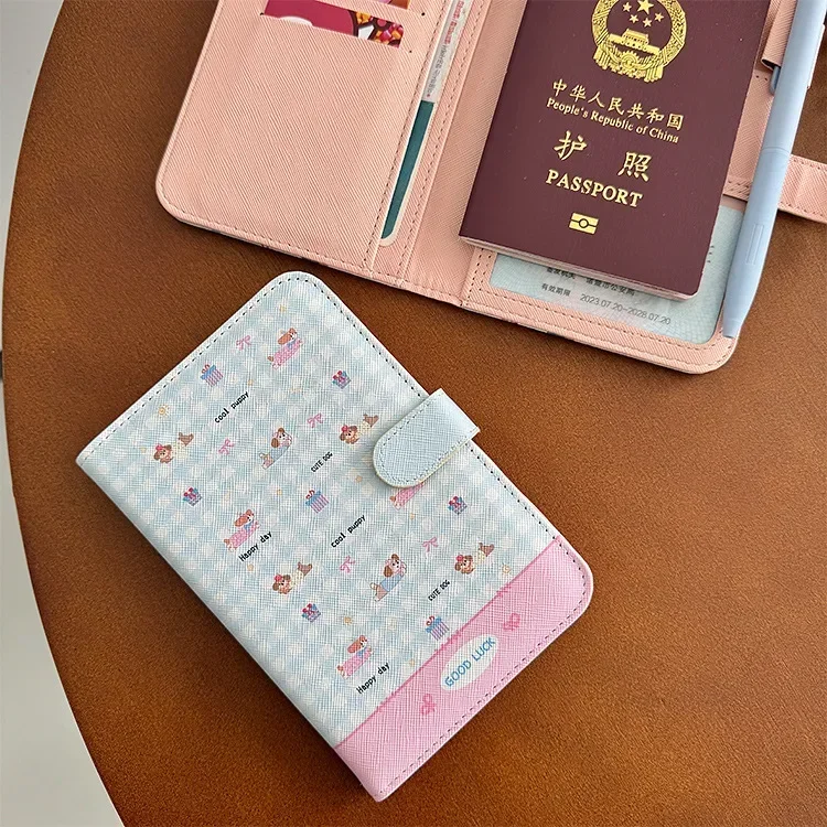 

1PC Fashion New PU Women Passport Holder Couple Models Girls Travel Passport Cover Unisex Card Case Man Card Holder Wallet
