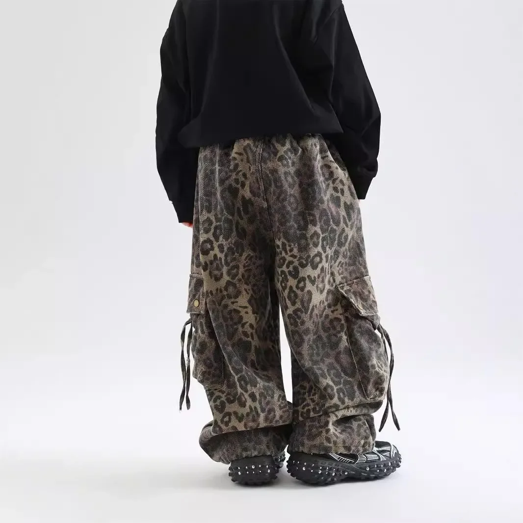 Leisure Boys' Autumn and Winter Korean Version 2024 New Children's Leopard Print Velvet Work Pants