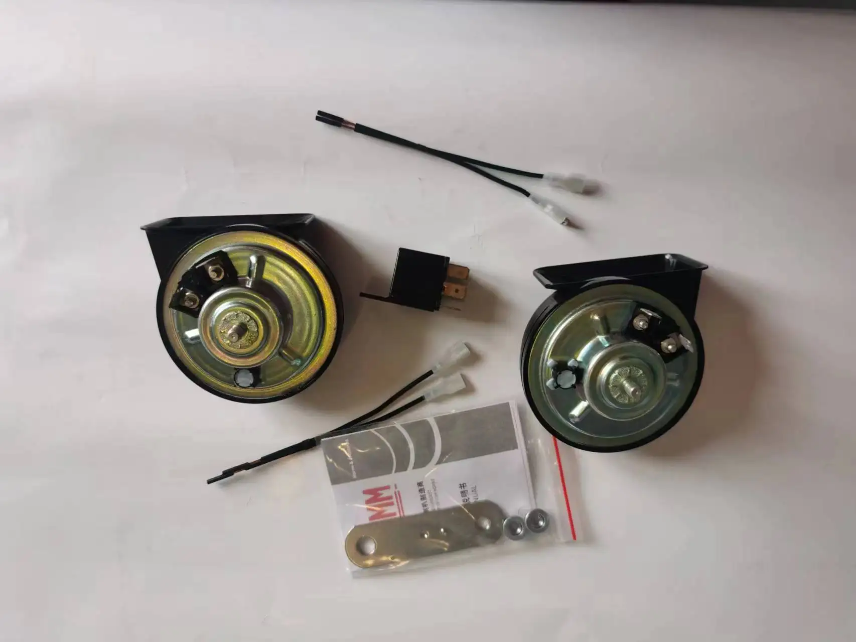 2PCS FIAMM  AM80SX   SNAIL  HORN +   30A   12V RELAY  FOR   CARS